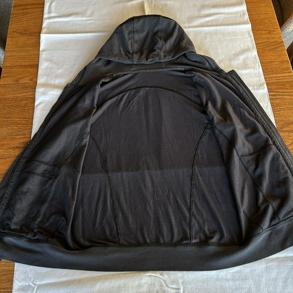 Lululemon Press Pause Jacket Black 10 - Picture 6 of 10
